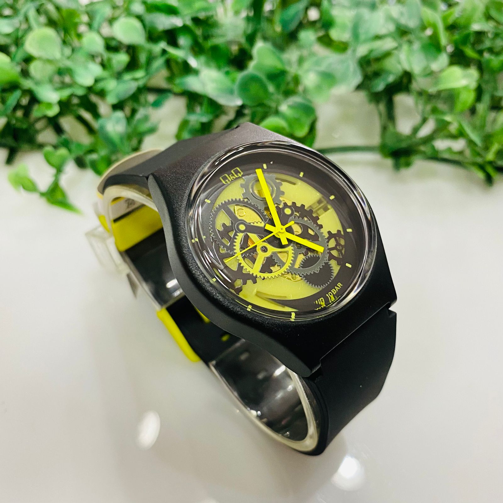 RELOJ Q&Q DEPORTIVO CABALLERO